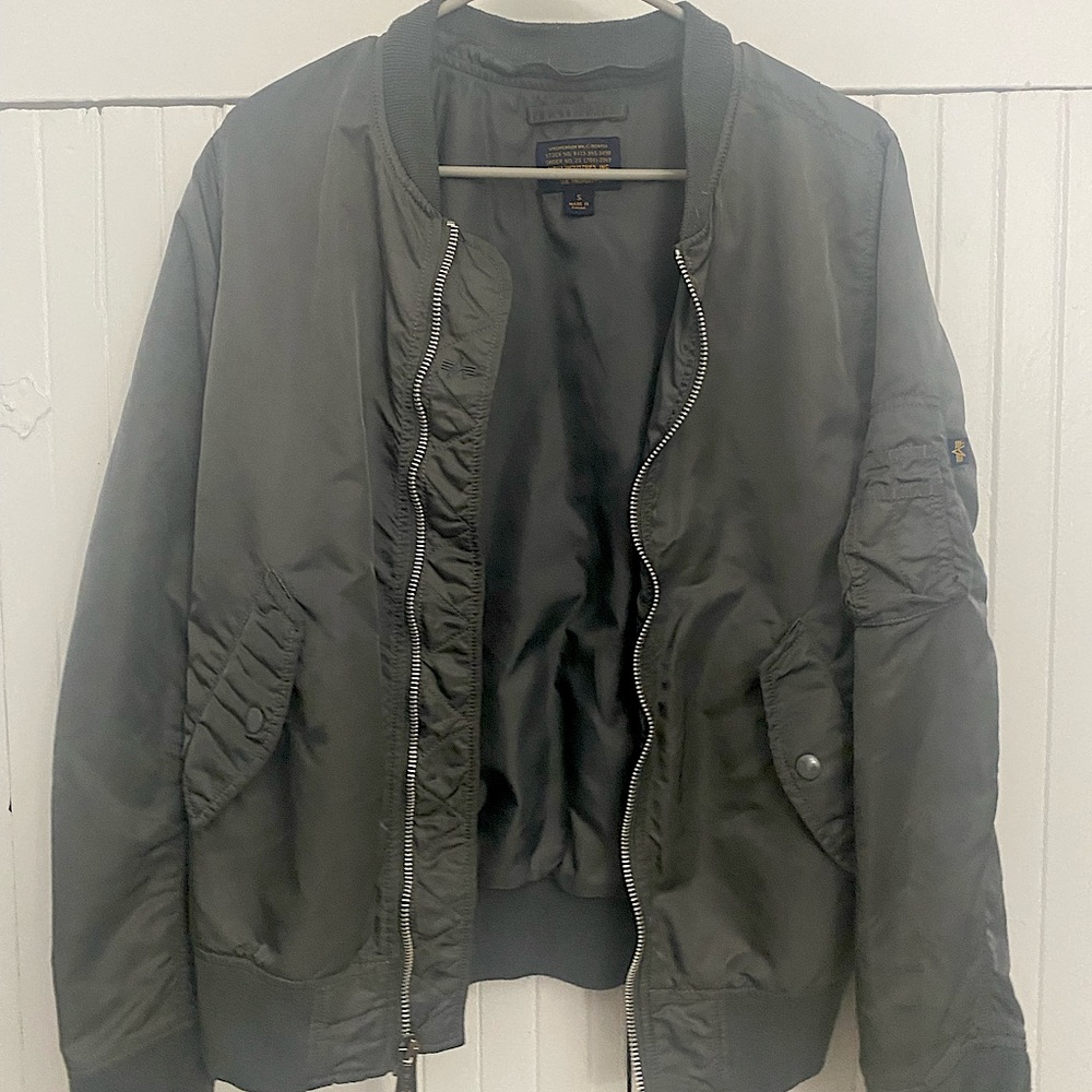 Alpha Industries Bomber Jacket Green